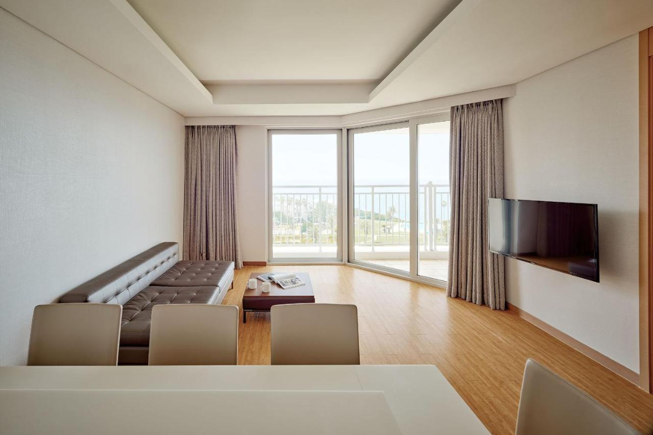 Hotel Sono Calm Jeju Seogwipo Esterno foto