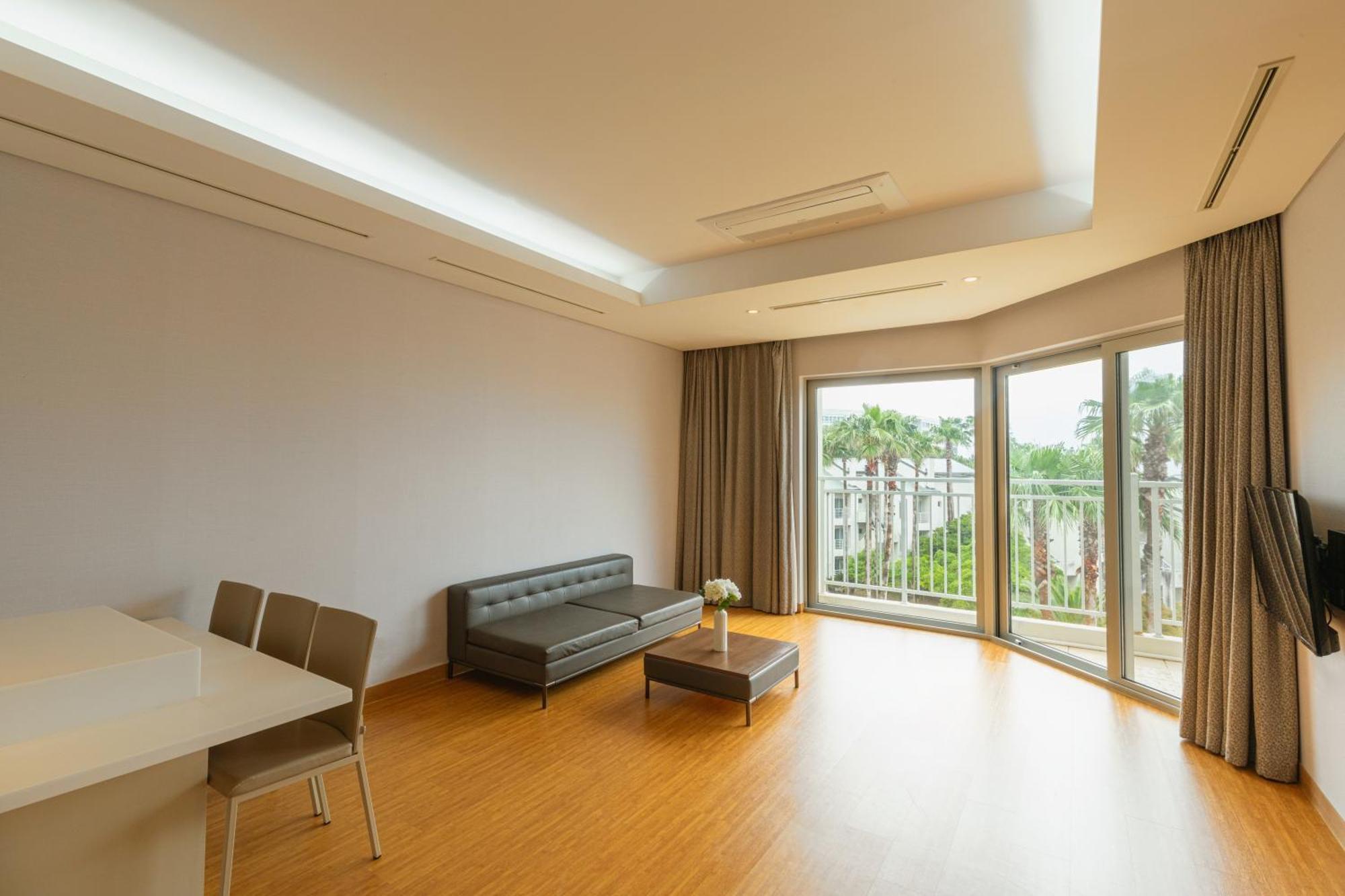 Hotel Sono Calm Jeju Seogwipo Esterno foto